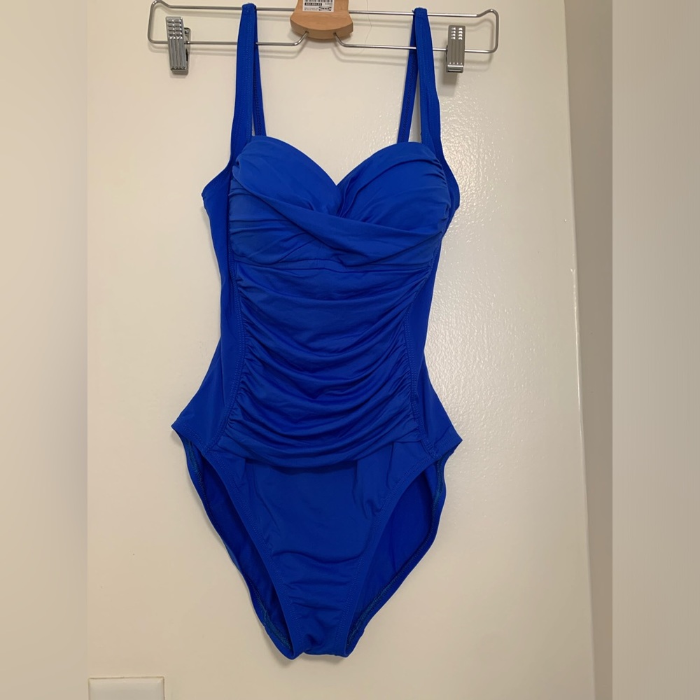 LA BLANCA Swim Women size 4